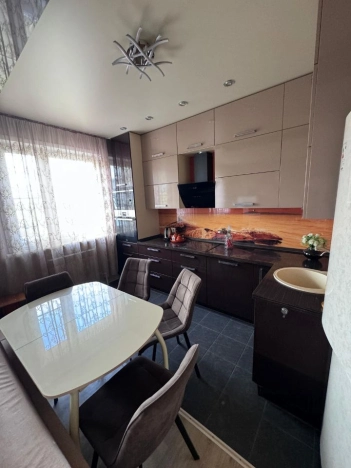 Купить двухкомнатную квартиру в Ивановской области. Вариант № 10028005, 6, площадь -  квм, цена 7600000 рублей