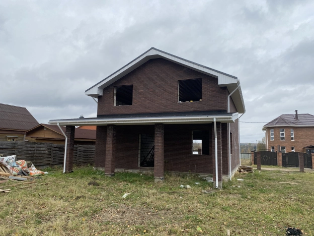 Купить дом на улице Садовая в Тульской области. Вариант № 7996319, 2, площадь -  квм, цена 12600000 рублей