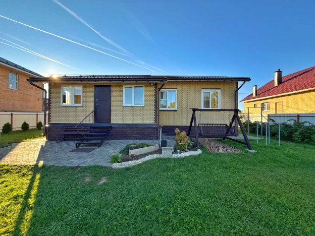 Купить дом в Москве. Вариант № 6657835, 5, площадь -  квм, цена 8990000 рублей