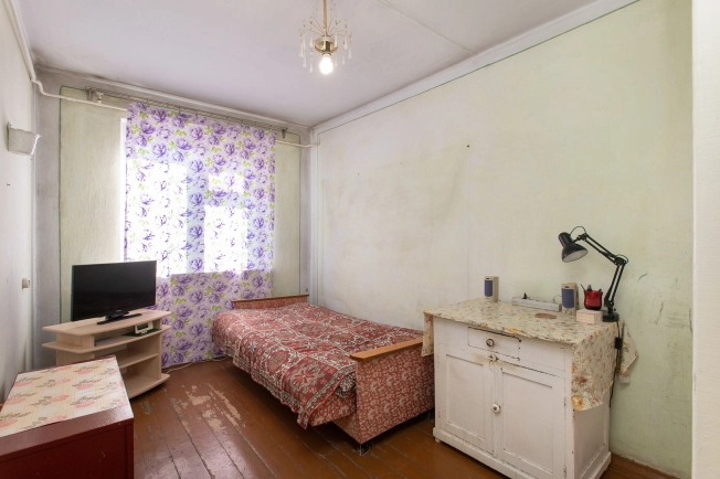 Купить трехкомнатную квартиру на вторичке на улице Карла Маркса в Республике Башкортостан. Вариант № 31958, 8, площадь -  квм, цена 3600000 рублей