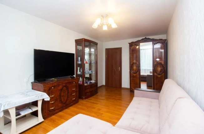 . Вариант № 57196, 0, площадь - 64.2 квм, цена 10000000 рублей