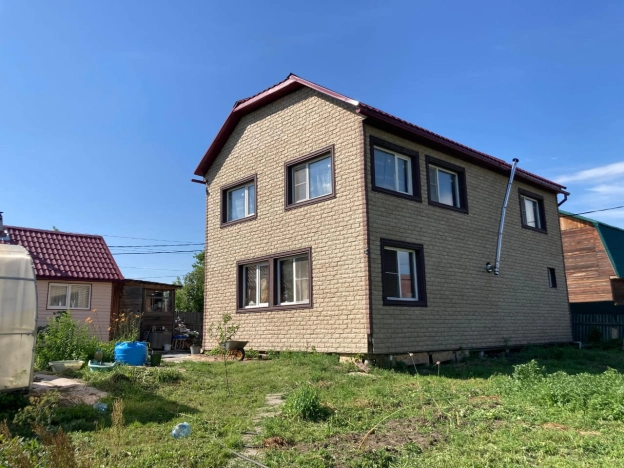 Купить дачу на улице Циолковского в Новосибирске. Вариант № 26001, 0, площадь -  квм, цена 2600000 рублей