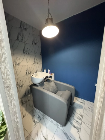 Купить коммерческую недвижимость свободного назначения в Таганроге. Вариант № 55243, 12, площадь -  квм, цена 4990000 рублей