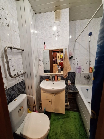 Купить квартиру в Тобольске. Вариант № 7795894, 6, площадь -  квм, цена 3600000 рублей