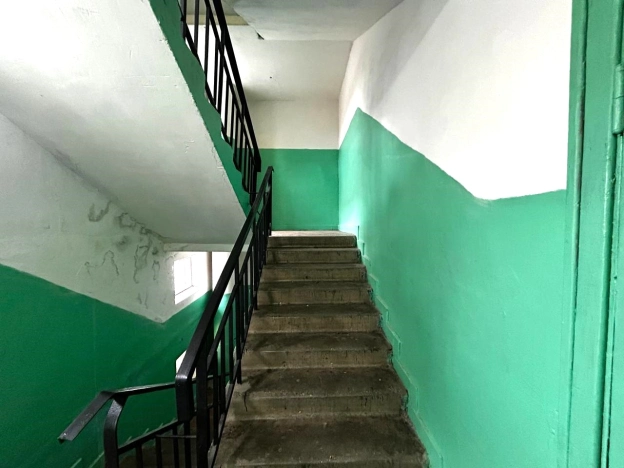 Купить двухкомнатную квартиру в Калужской области. Вариант № 1250057, 9, площадь -  квм, цена 2297000 рублей