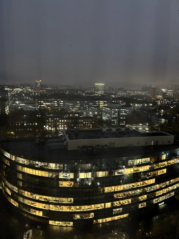 Купить квартиру в Москве. Вариант № 8074136, 28, площадь - квм, цена 29200000 рублей