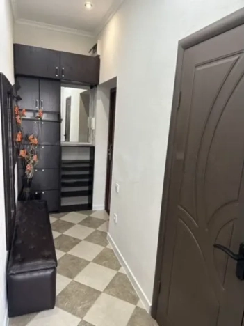 Купить двухкомнатную квартиру в Ростовской области. Вариант № 10284256, 9, площадь -  квм, цена 6200000 рублей