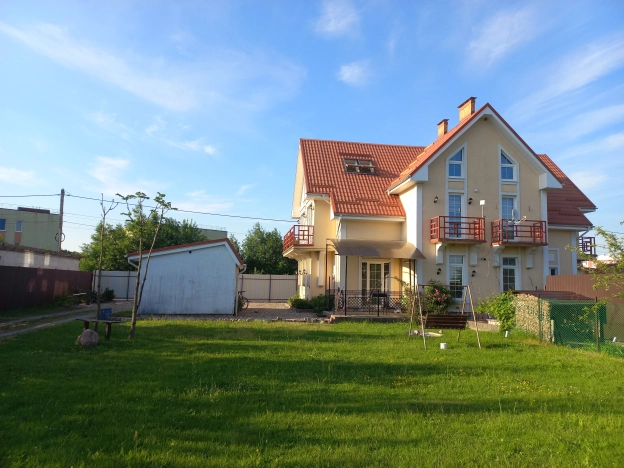 Купить таунхаус в Калининграде. Вариант № 3777, 2, площадь -  квм, цена 12900000 рублей