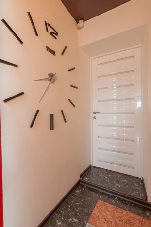 Купить четырехкомнатную квартиру в Вологде. Вариант № 28846, 27, площадь -  квм, цена 11750000 рублей