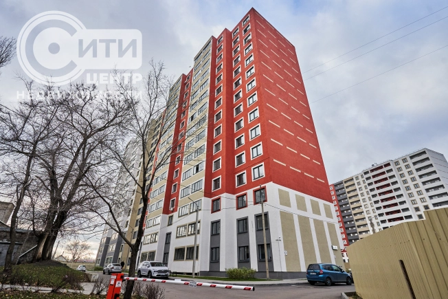 Купить однокомнатную квартиру в Воронеже. Вариант № 9229626, 6, площадь - квм, цена 4000000 рублей