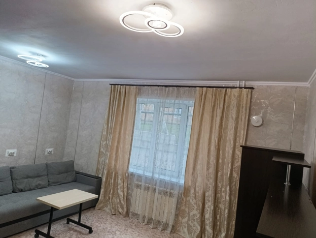 Купить квартиру на улице 3-й Иланский переулок в Кемерове. Вариант № 6753128, 4, площадь -  квм, цена 2600000 рублей