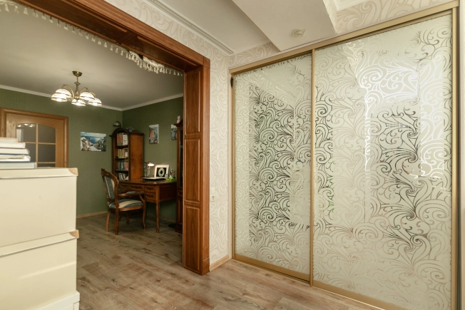 Купить квартиру на улице Сигнальная в Республике Крым. Вариант № 10486444, 21, площадь -  квм, цена 12700000 рублей