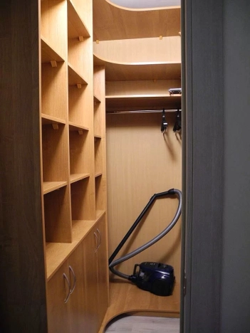 Купить квартиру в Тобольске. Вариант № 9504408, 5, площадь -  квм, цена 6100000 рублей