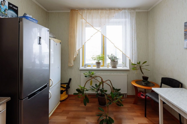 Купить двухкомнатную квартиру в Калининграде. Вариант № 9707623, 9, площадь -  квм, цена 6520000 рублей