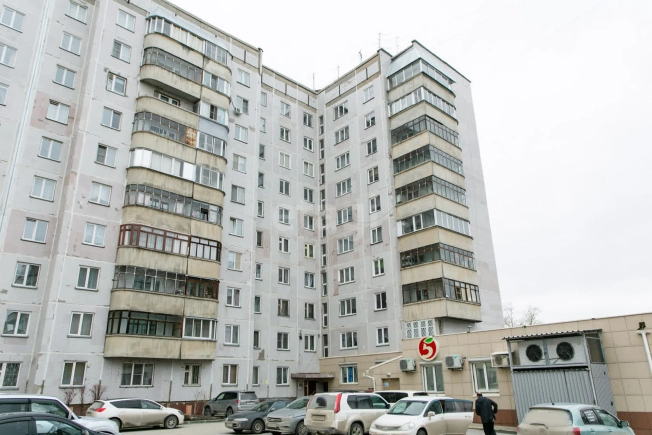 Купить трехкомнатную квартиру в Новосибирске. Вариант № 9639629, 22, площадь -  квм, цена 6500000 рублей