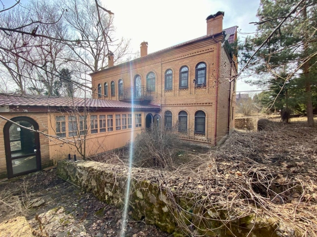 Купить дом в Туле. Вариант № 10666353, 8, площадь - квм, цена 23000000 рублей