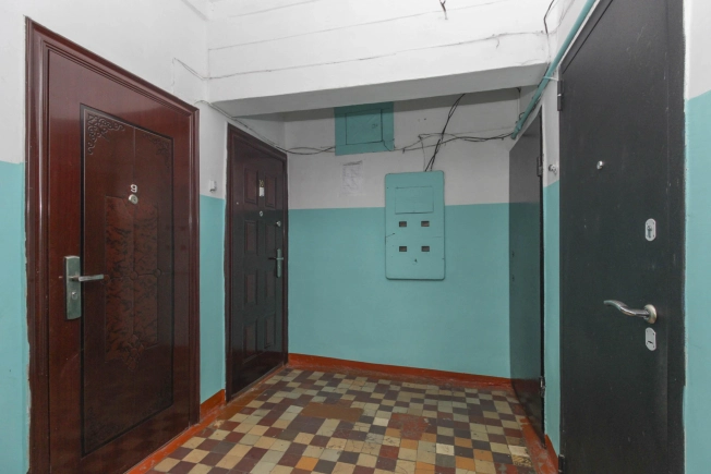 Купить двухкомнатную квартиру в Омске. Вариант № 3958769, 13, площадь -  квм, цена 2900000 рублей