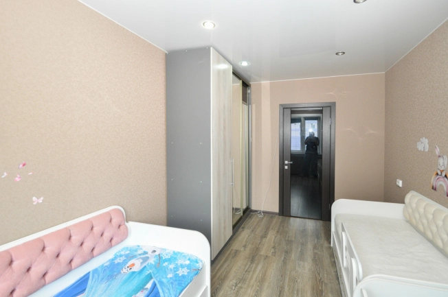 Купить квартиру на улице Виктора Шевелёва в Новосибирске. Вариант № 58479, 17, площадь -  квм, цена 6600000 рублей