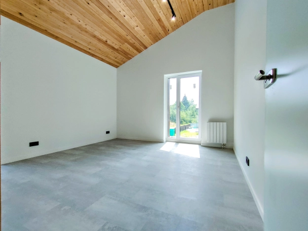 Купить дом в Тверской области. Вариант № 17884, 19, площадь -  квм, цена 36200000 рублей