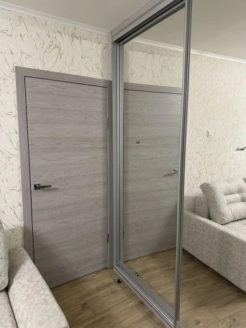 Купить однокомнатную квартиру в Омске. Вариант № 6153329, 9, площадь -  квм, цена 3950000 рублей