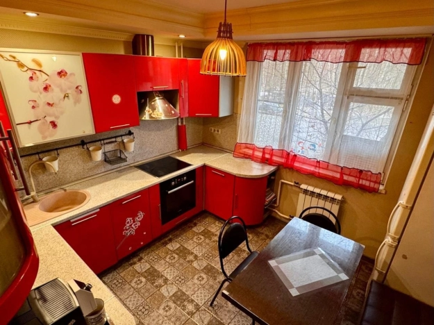 Купить квартиру в Москве. Вариант № 8038120, 6, площадь - квм, цена 14990000 рублей