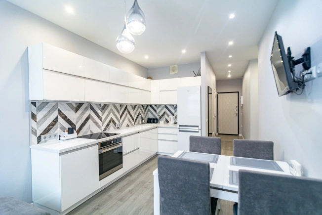 Купить квартиру на улице Дивизионный проезд в Петрозаводске. Вариант № 24983, 17, площадь -  квм, цена 16900000 рублей