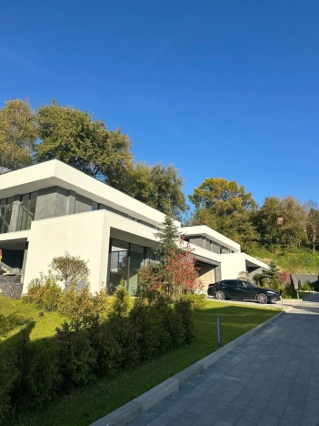 Купить дом в Москве. Вариант № 10102806, 0, площадь -  квм, цена 79856954 рублей