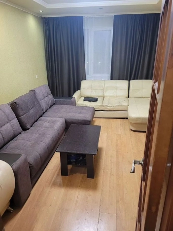 Купить трехкомнатную квартиру в Ростовской области. Вариант № 1794995, 2, площадь -  квм, цена 7100000 рублей