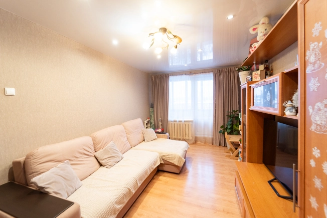 Купить квартиру в районе Голиковка в Петрозаводске. Вариант № 22431, 7, площадь -  квм, цена 5500000 рублей