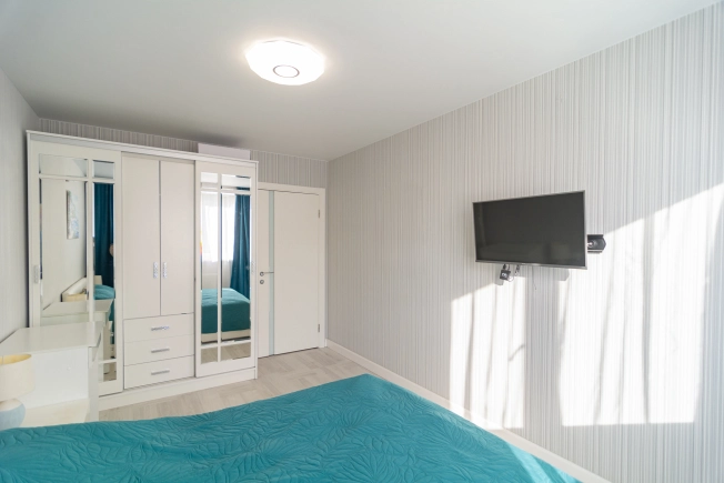 Купить трехкомнатную квартиру на улице проезд Алексея Афанасьева в Петрозаводске. Вариант № 2350006, 17, площадь -  квм, цена 15600000 рублей