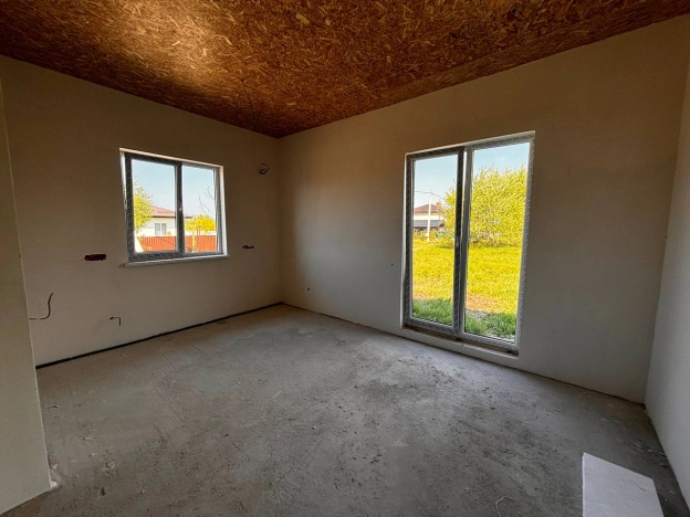 Купить дом на улице Речная в Калининградской области. Вариант № 5842938, 6, площадь -  квм, цена 4900000 рублей