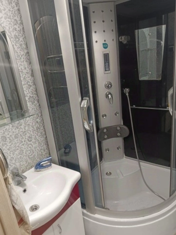 Снять квартиру в районе Калининский в Новосибирске. Вариант № 9262967, 12, площадь -  квм, цена 35000 рублей