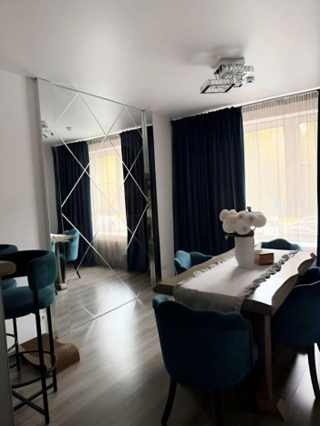 Купить квартиру в Москве. Вариант № 10001366, 10, площадь -  квм, цена 28000000 рублей