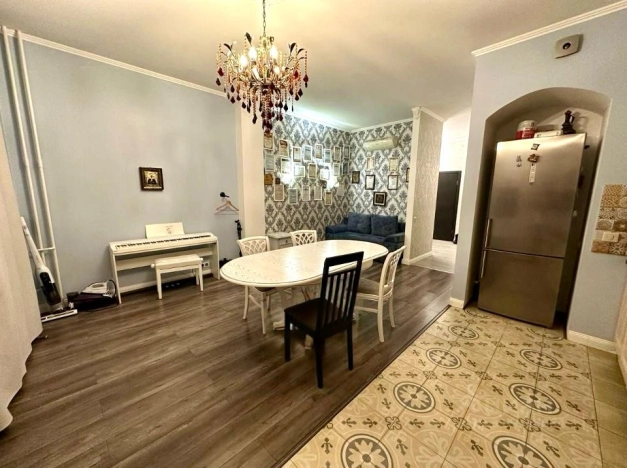 Купить трехкомнатную квартиру в Одинцове. Вариант № 40056, 4, площадь -  квм, цена 33000000 рублей