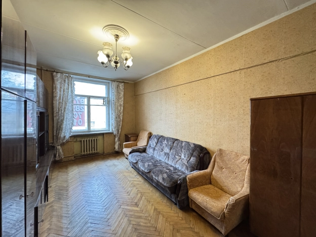 Купить комнату в Москве. Вариант № 3784804, 11, площадь - квм, цена 8500000 рублей