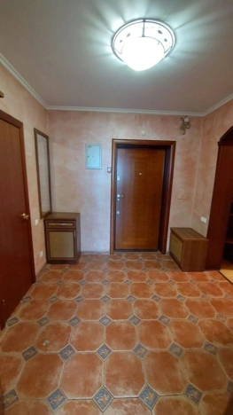 Купить двухкомнатную квартиру на вторичке в Москве. Вариант № 9556603, 4, площадь -  квм, цена 17000000 рублей