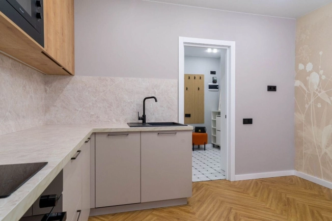 Купить квартиру в Москве. Вариант № 9646291, 1, площадь - квм, цена 23690000 рублей