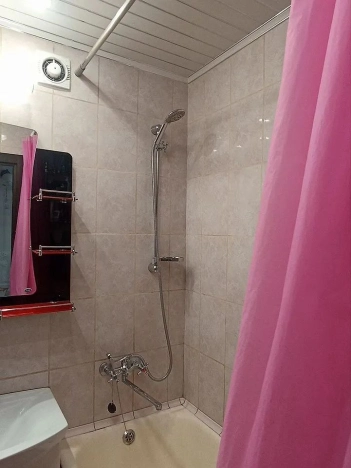 Купить трехкомнатную квартиру на улице Ильи Мухачева в Бийске. Вариант № 19292, 12, площадь -  квм, цена 6600000000 рублей