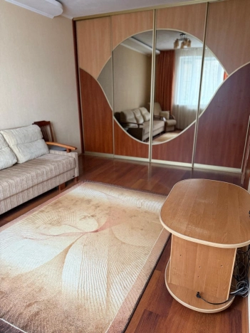 Снять квартиру в районе Ленинградский в Калининграде. Вариант № 5921800, 0, площадь -  квм, цена 26000 рублей