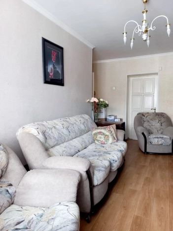 Купить трехкомнатную квартиру на улице Ильи Мухачева в Бийске. Вариант № 22618, 10, площадь -  квм, цена 5749000 рублей