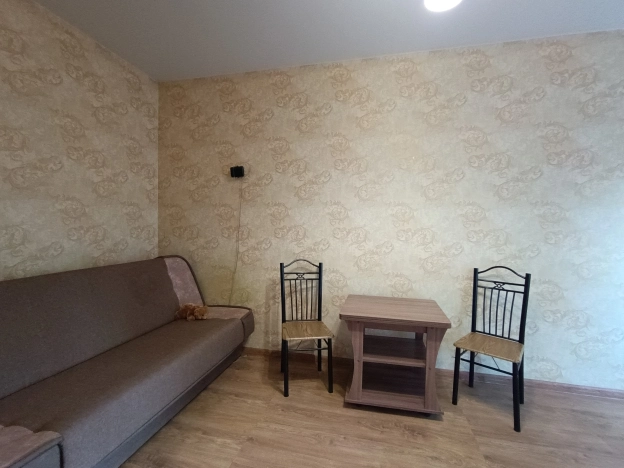 Купить однокомнатную квартиру в районе Московский в Калининграде. Вариант № 5241373, 4, площадь -  квм, цена 4700000 рублей