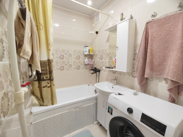 . Вариант № 28243, 14, площадь - 42.6 квм, цена 5100000 рублей