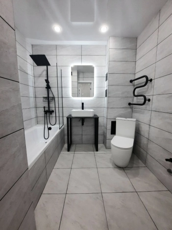 Купить квартиру в Липецкой области. Вариант № 9319669, 3, площадь -  квм, цена 5600000 рублей