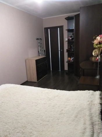 Купить трехкомнатную квартиру в Ростовской области. Вариант № 3469180, 5, площадь -  квм, цена 4999999 рублей