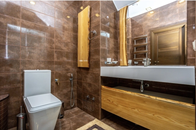 Купить дом в Москве. Вариант № 9156601, 41, площадь - квм, цена 45000000 рублей