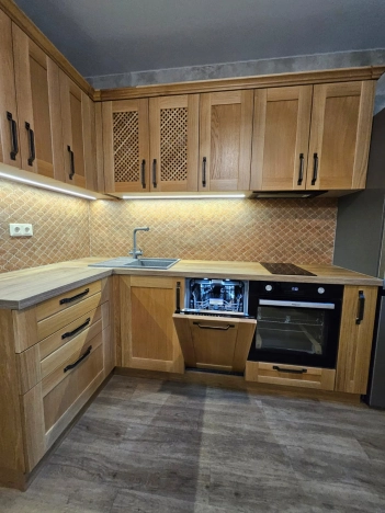 Купить двухкомнатную квартиру в районе Кировский в Ростове-на-Дону. Вариант № 5358199, 0, площадь -  квм, цена 11990000 рублей