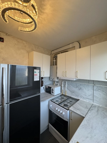 Купить трехкомнатную квартиру в Краснодарском крае. Вариант № 6157800, 9, площадь -  квм, цена 13500000 рублей