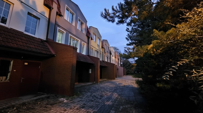 Купить четырехкомнатную квартиру в Калининграде. Вариант № 7938047, 0, площадь -  квм, цена 29000000 рублей