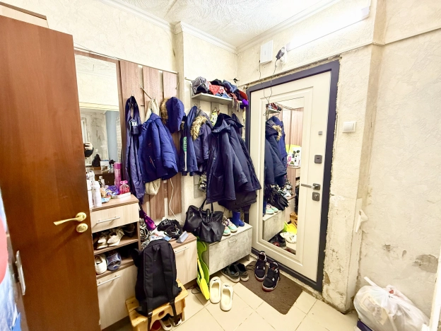 Купить квартиру в Москве. Вариант № 8792175, 14, площадь -  квм, цена 12000000 рублей