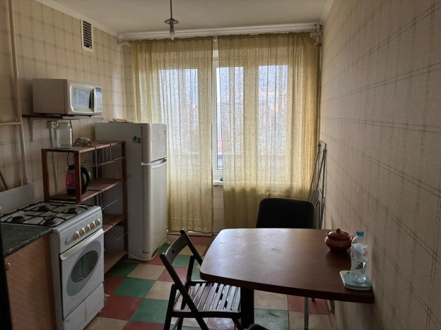 Купить квартиру в Москве. Вариант № 9930224, 4, площадь -  квм, цена 10100000 рублей